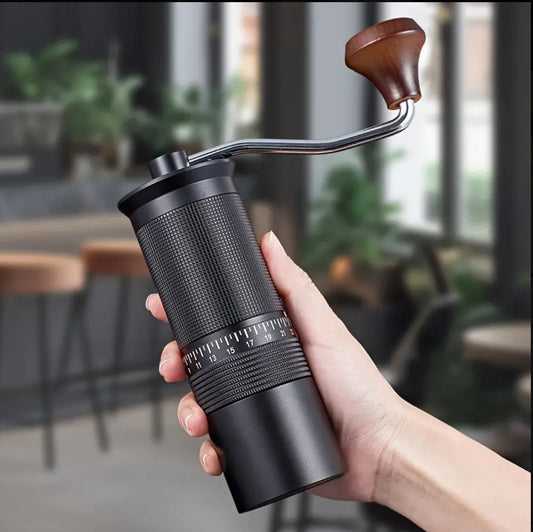 Manuelle Kaffeemühle mit Edelstahl-Mahlwerk